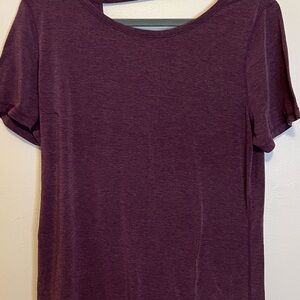 💛⚡️$4 flash sale ⚡️💛 Women's Purple Top